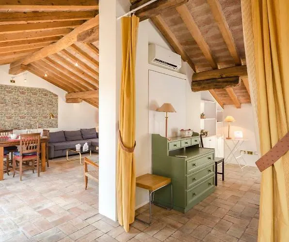 Altabella Panoramic Terrace * בולוניה