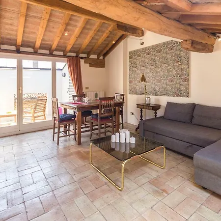 Altabella Panoramic Terrace