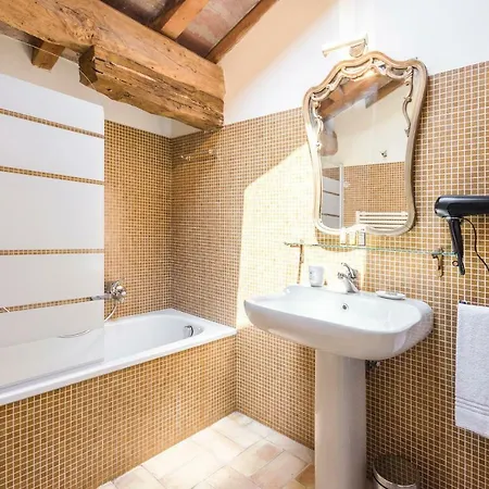 Altabella Panoramic Terrace ボローニャ